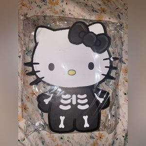 Hello Kitty Halloween Wood Decor